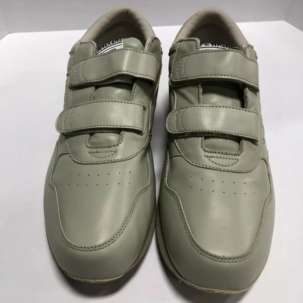Propet Men’s Life Walker Strap Walking Shoes, Size 13 M